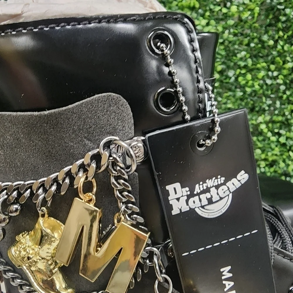 SOLD 😪DR. MARTENS X MARC JACOBS CHARM JADON BOOT - Picture 8 of 15